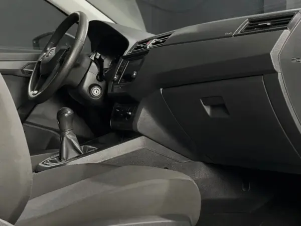 SEAT Ibiza 1.6 TDI Reference 4