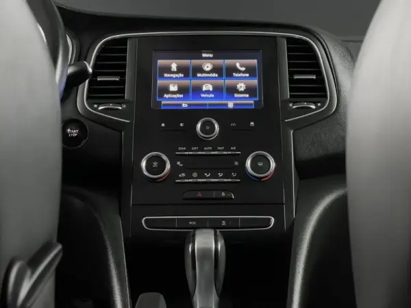 Renault Mégane Sport Tourer dCi 110 FAP EDC Dynamique 11