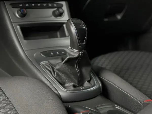 Opel Astra 1.5 D Business Edition S/S 8