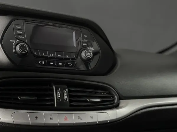 Fiat Tipo 1.3 M-Jet Pop 6