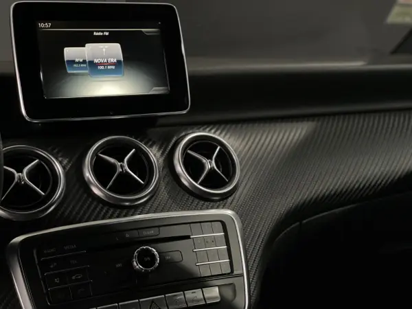Mercedes-Benz A 180 d Urban 6