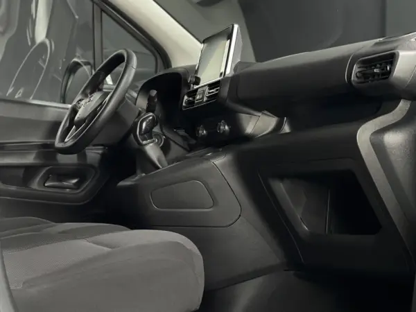 Opel Combo 1.5 CDTi L1H1 ENJOY 4