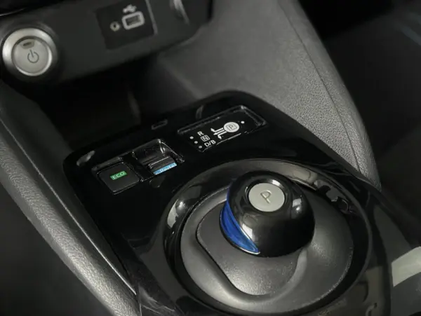 Nissan Leaf Leaf Acenta 8