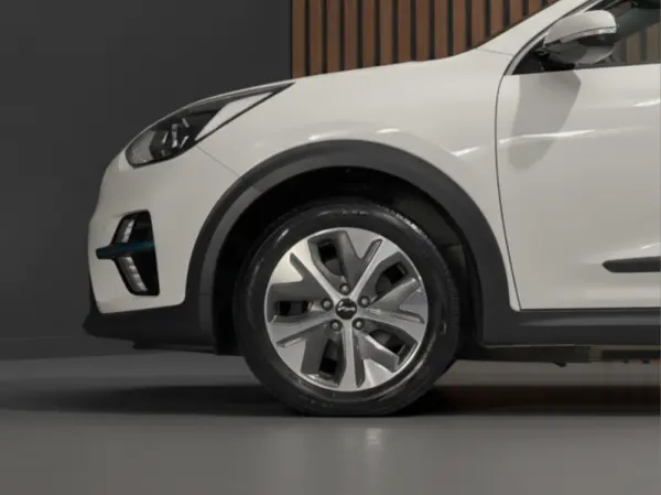 Kia e-Niro 39.2kWh Move 39 11