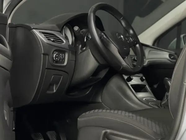 Opel Astra 1.5 D Business Edition S/S 2