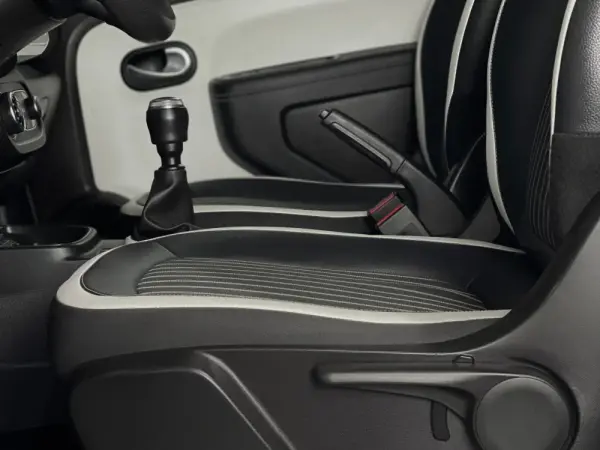 Renault Twingo 1.0 SCe Intens 7