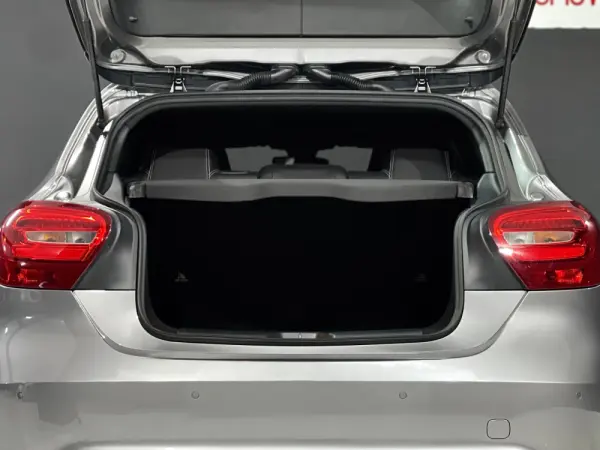 Mercedes-Benz A 180 D STYLE 11