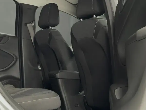 Opel Astra 1.5 D Business Edition S/S 10