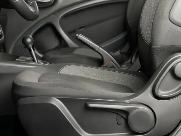 Smart ForTwo Coupé EQ Passion 3d 7