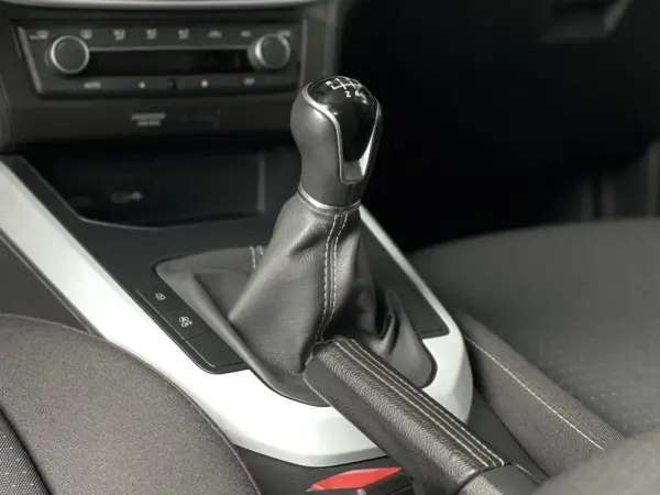 SEAT Arona 1.0 TSI Style 8