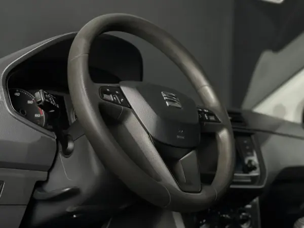 SEAT Ibiza 1.6 TDI Reference 5