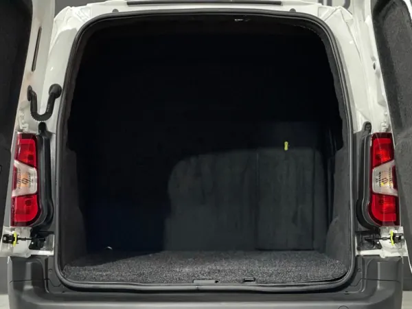 Opel Combo CARGO 1.5 CDTI L1H1 ENJOY 11