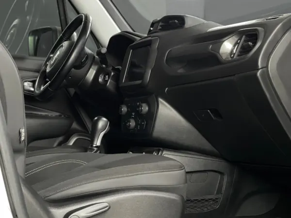 Jeep Renegade 1.6 MJD LIMITED 4