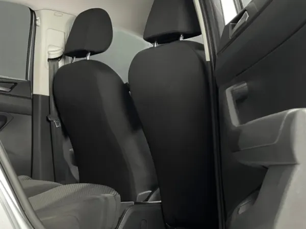 Volkswagen Polo 1.0 Confortline 10