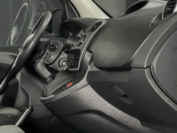 Renault Kangoo EXPRESS FASE II DIESEL 1.5 DCI BUSINESS S/S 3L 10