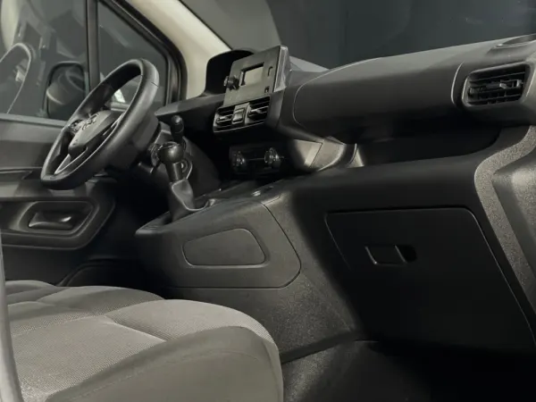 Opel Combo CARGO 1.5 CDTI L1H1 ENJOY 4