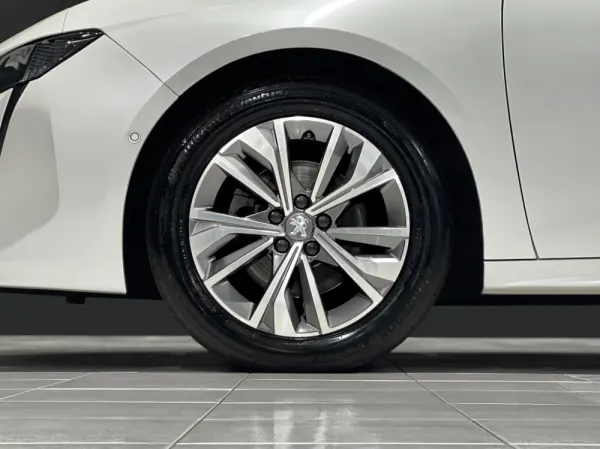 Peugeot 508 SW 1.5 BLUEHDI ALLURE EAT8 12