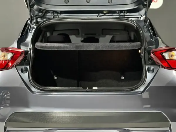 Nissan Micra 1.0 IG-T Acenta 11