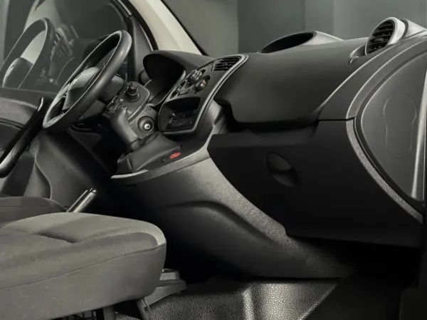 Renault Kangoo EXPRESS FASE II DIESEL 1.5 DCI BUSINESS S/S 3L 4