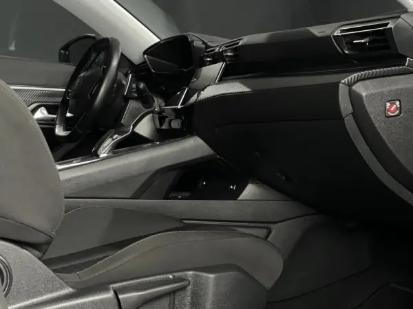 Peugeot 508 SW 1.5 BLUEHDI ACTIVE PACK BUSINESS EAT8 4