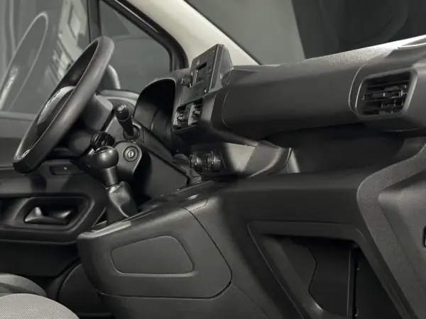 Toyota Proace 1.5D L1 CONFORT 9