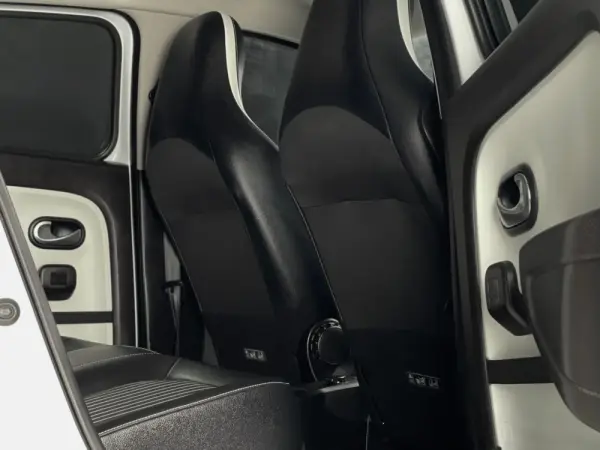 Renault Twingo 1.0 SCe Intens 10