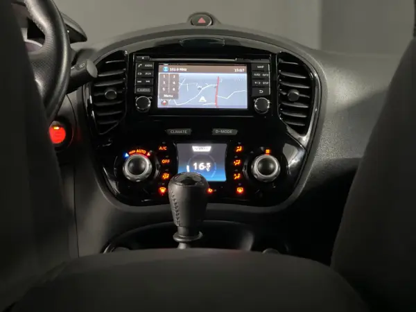 Nissan Juke 1.5 dCi Tekna 9