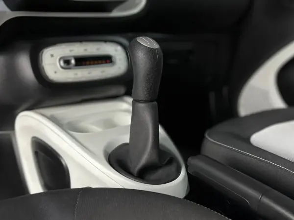 Smart ForTwo Coupé 1.0 Passion 71 7