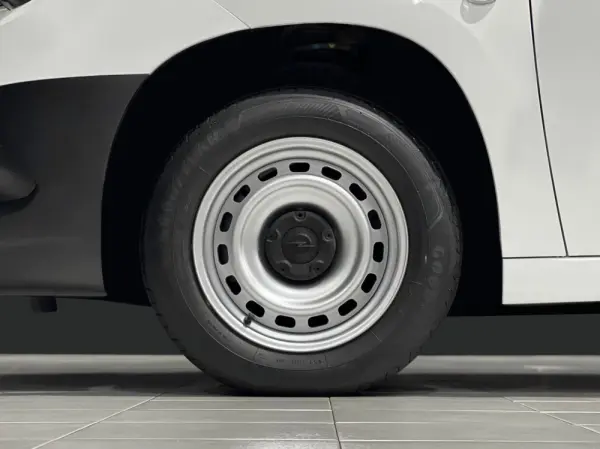 Opel Combo 1.5 CDTi L1H1 ENJOY 12