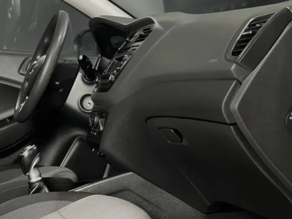 Hyundai i20 1.1 CRDi ACCESS+BLUETOOTH 8