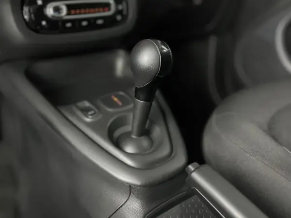 Smart ForTwo Coupé EQ Passion 3d 9