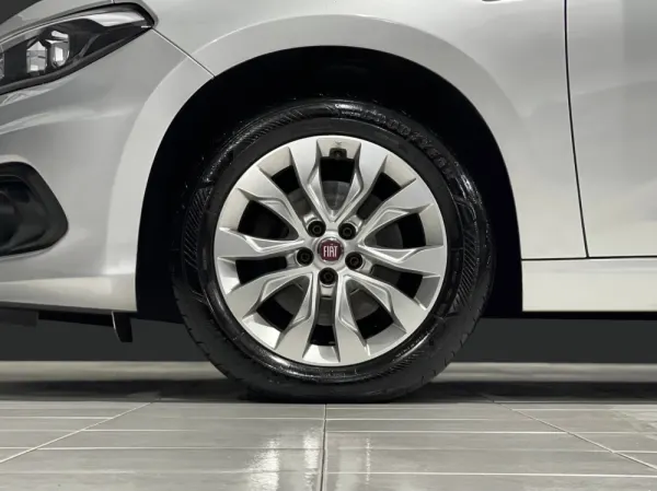 Fiat Tipo Station Wagon 1.3 M-Jet Lounge 12