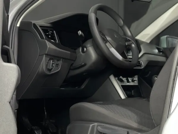 Volkswagen Polo 1.0 Confortline 2