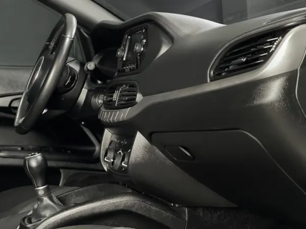 Fiat Tipo 1.3 M-Jet Pop 9