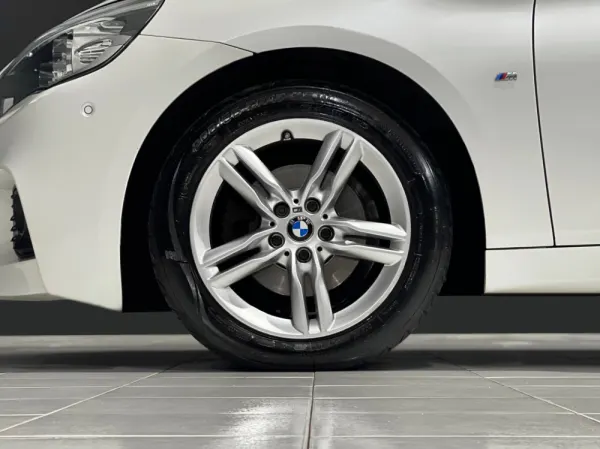 BMW 218 Active Tourer M SPORT 13