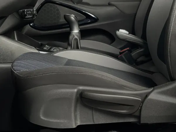 Opel Crossland X 1.2 120 ANOS 7