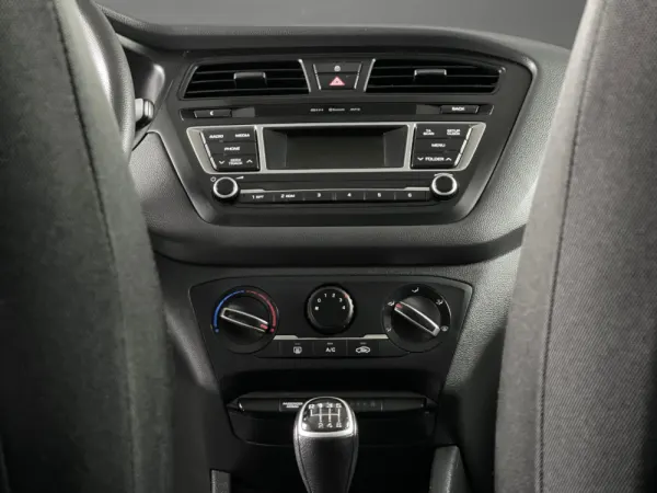 Hyundai i20 1.1 CRDi ACCESS+BLUETOOTH 10