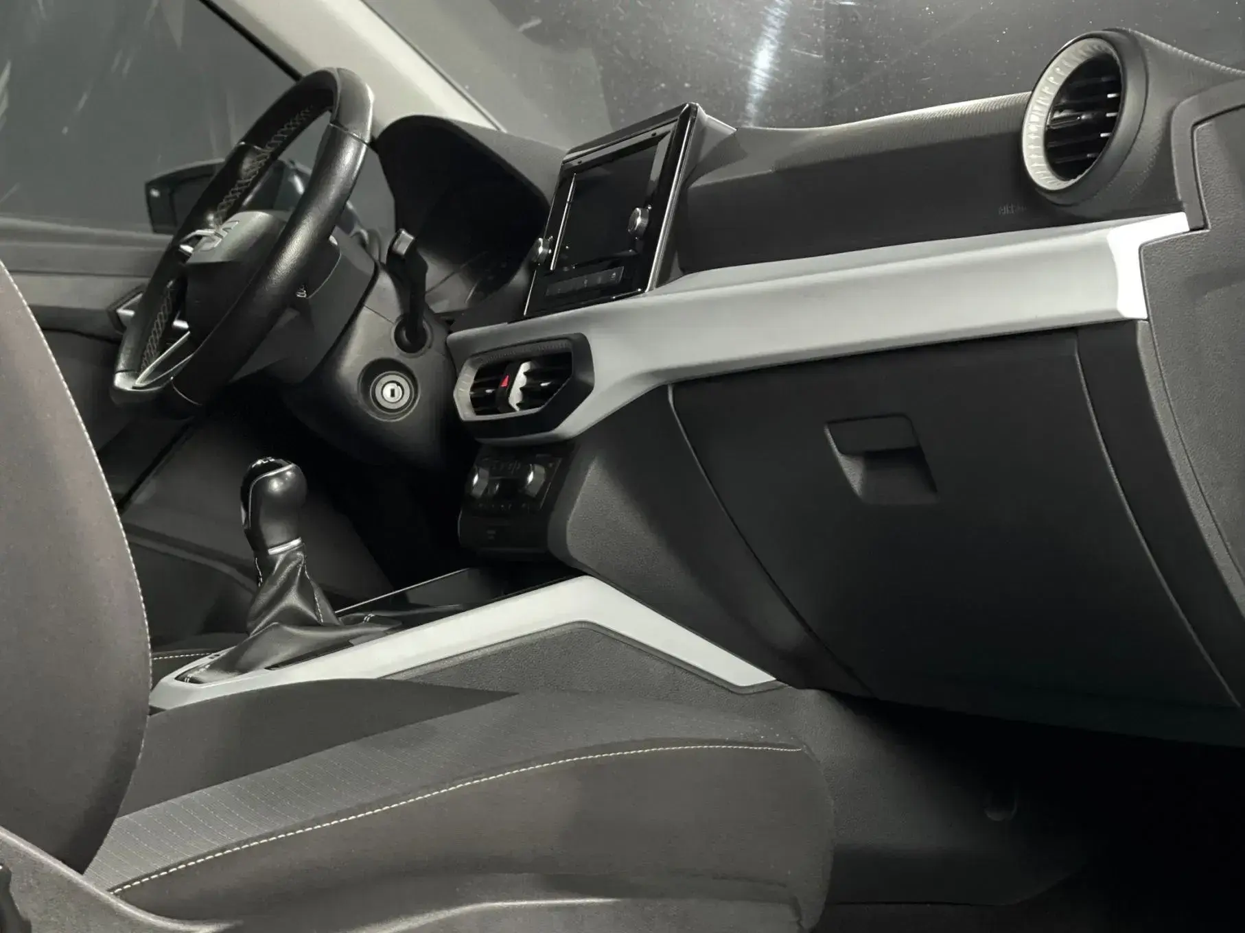 SEAT Arona 1.0 TSI Style 4