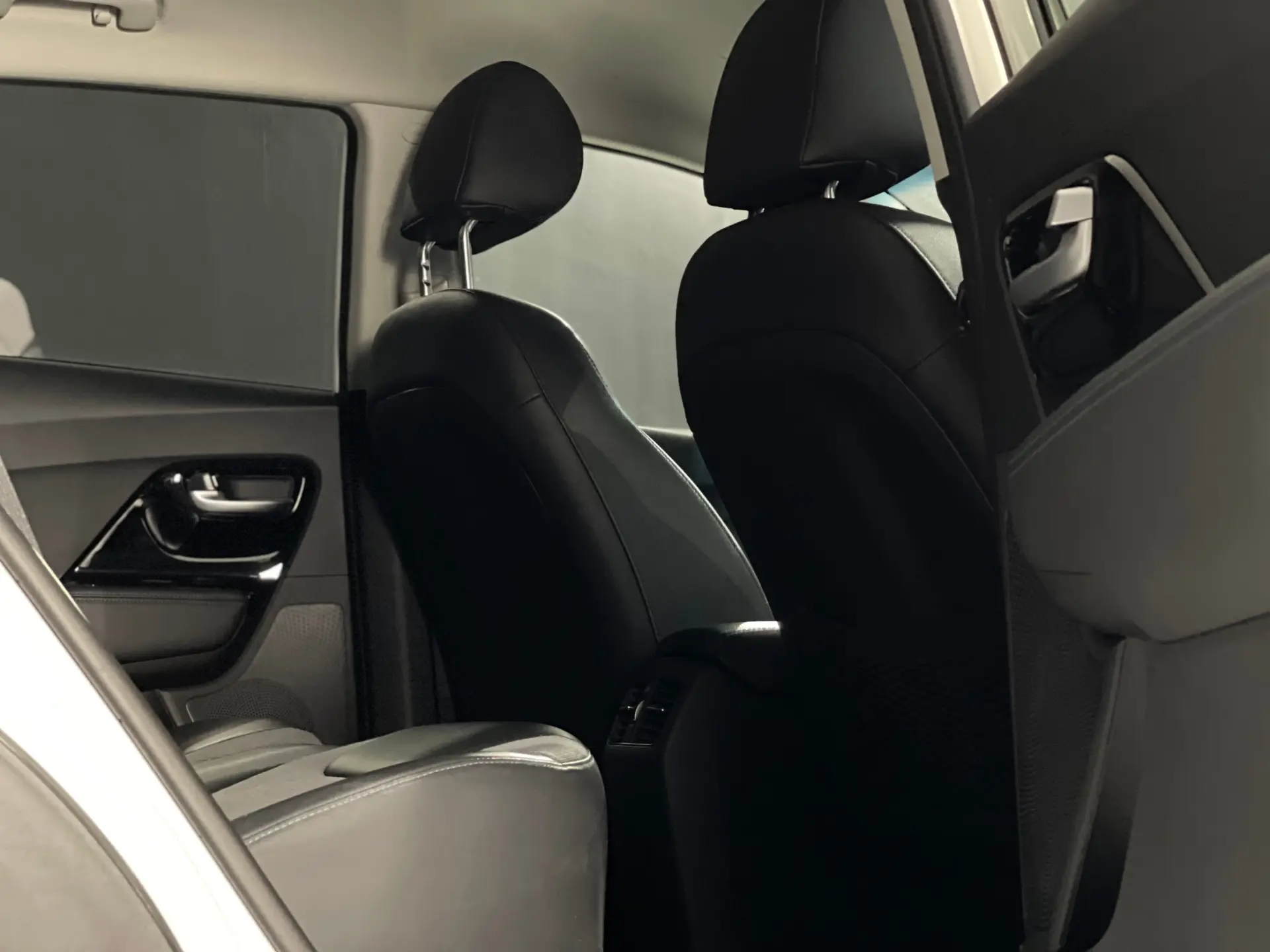 Kia e-Niro 39.2kWh Move 39 8