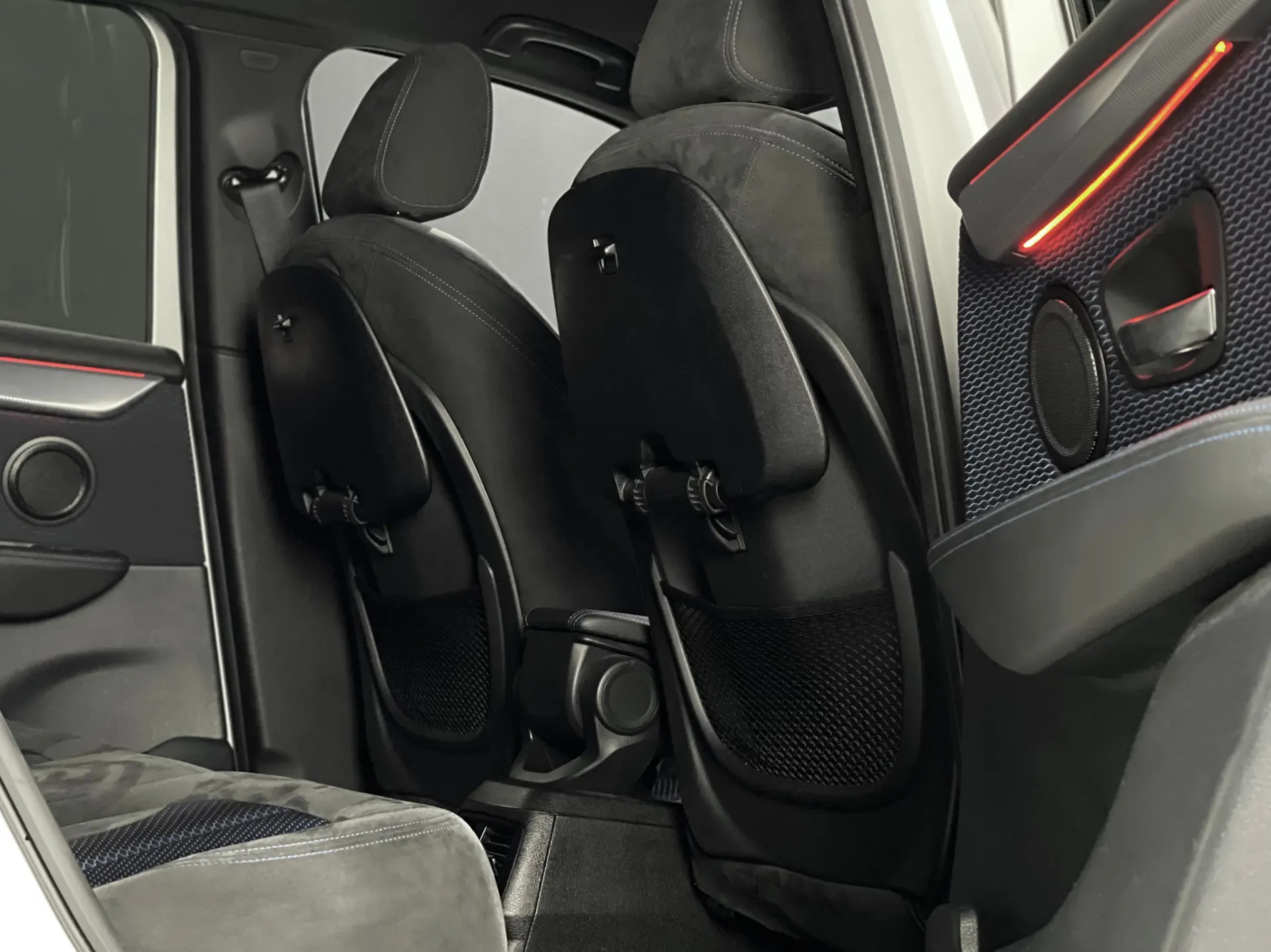 BMW 218 Active Tourer M SPORT 10