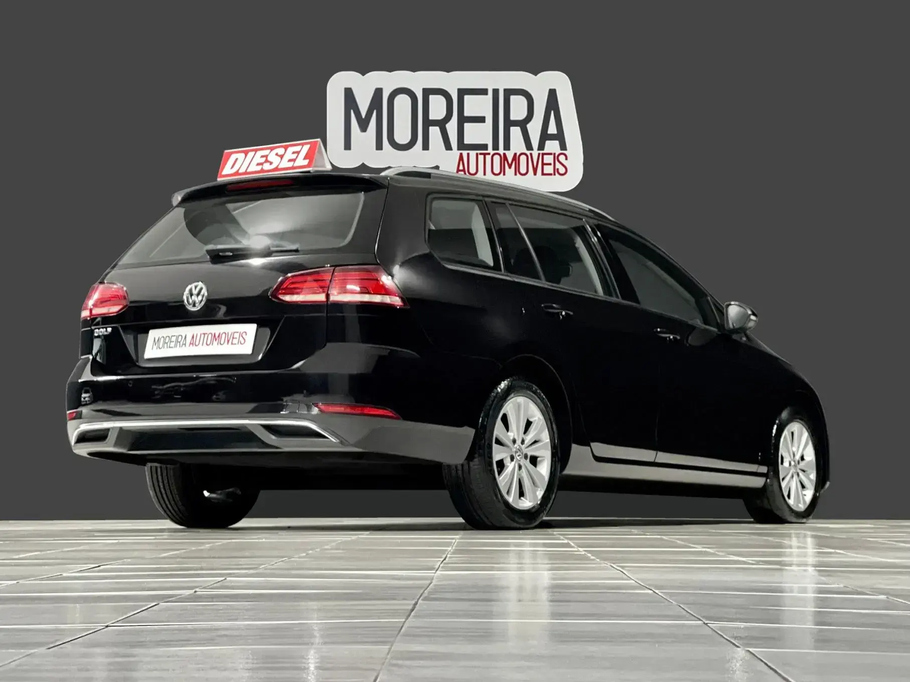 Volkswagen Golf 1.6 TDi Confortline 3