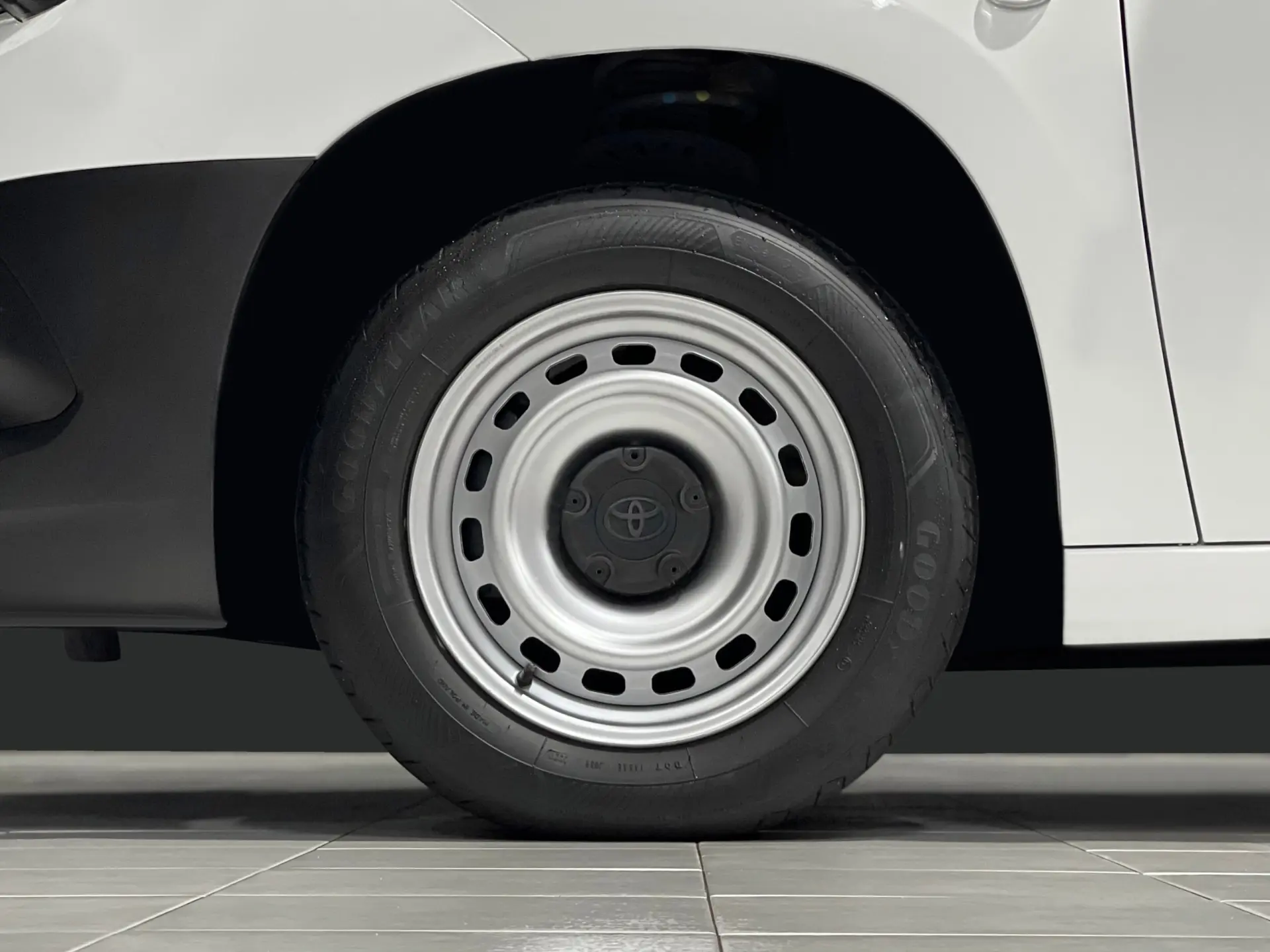 Toyota Proace 1.5D L1 CONFORT 12