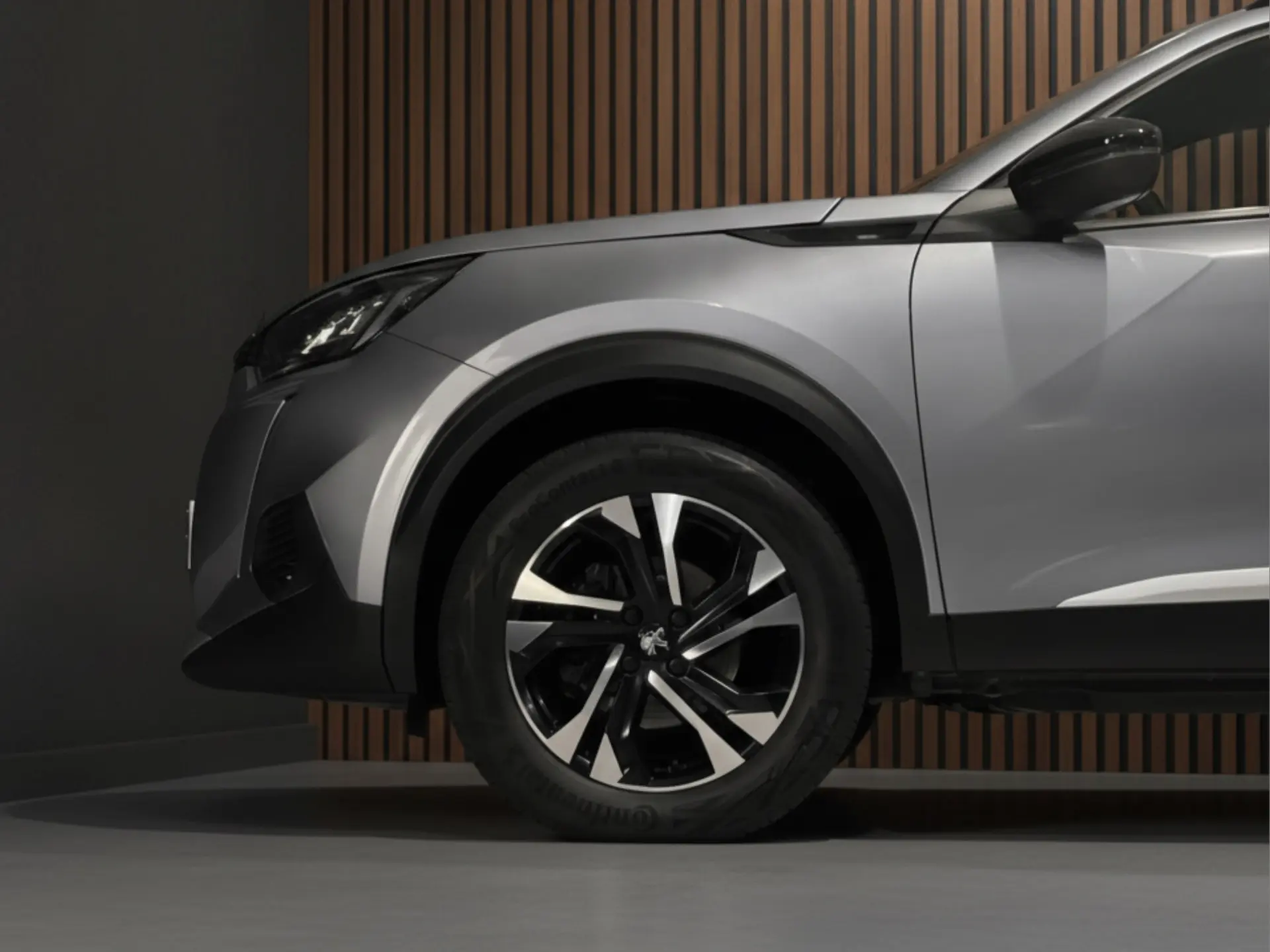 Peugeot 2008 1.2 PureTech Allure 11