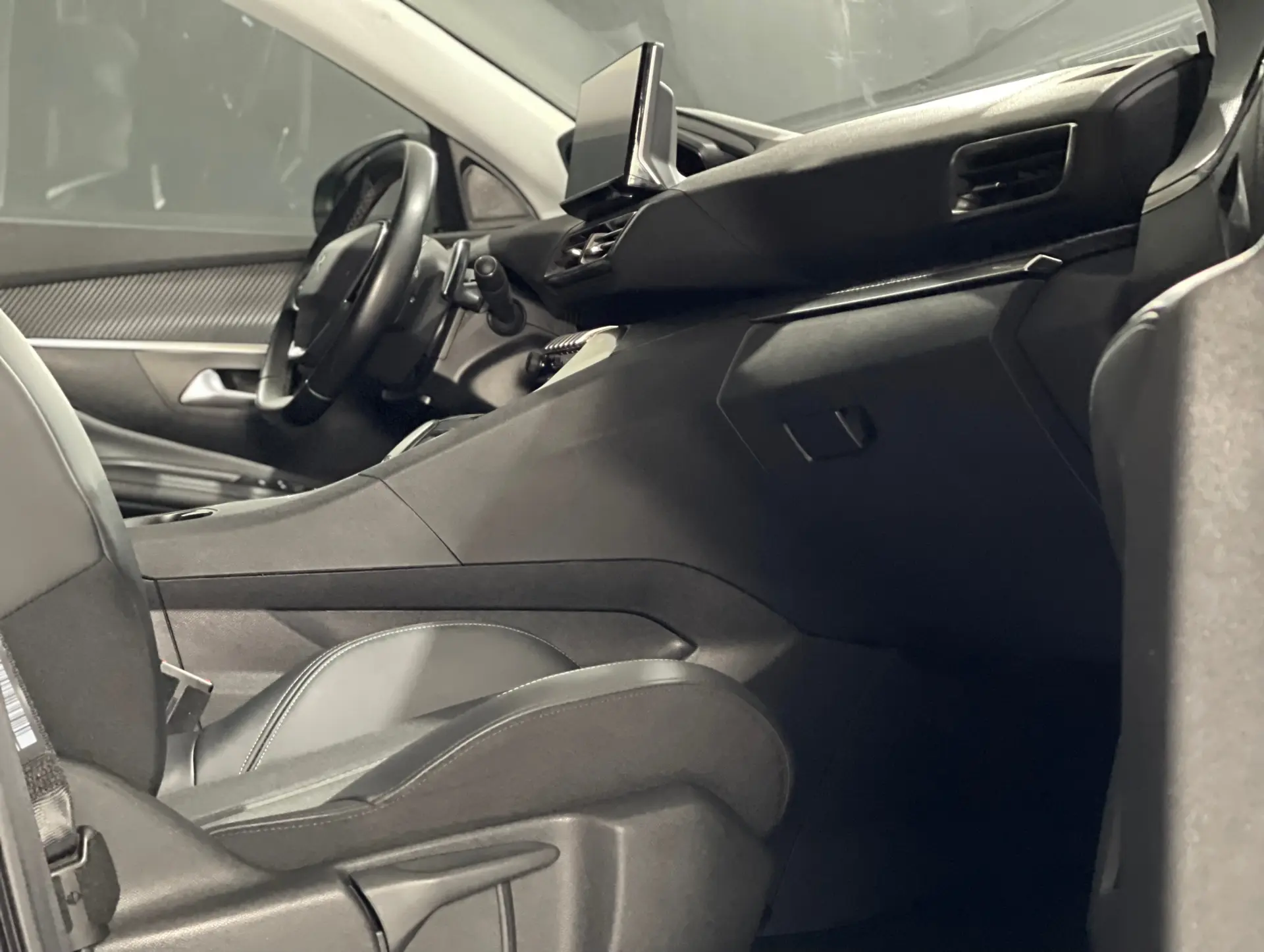Peugeot 5008 1.5 Bluehdi Allure 4