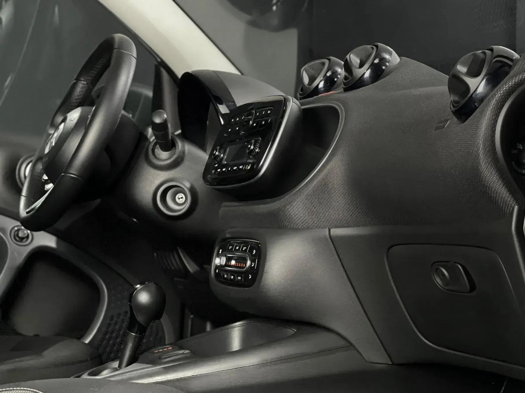 Smart ForTwo Coupé EQ Passion 3d 10