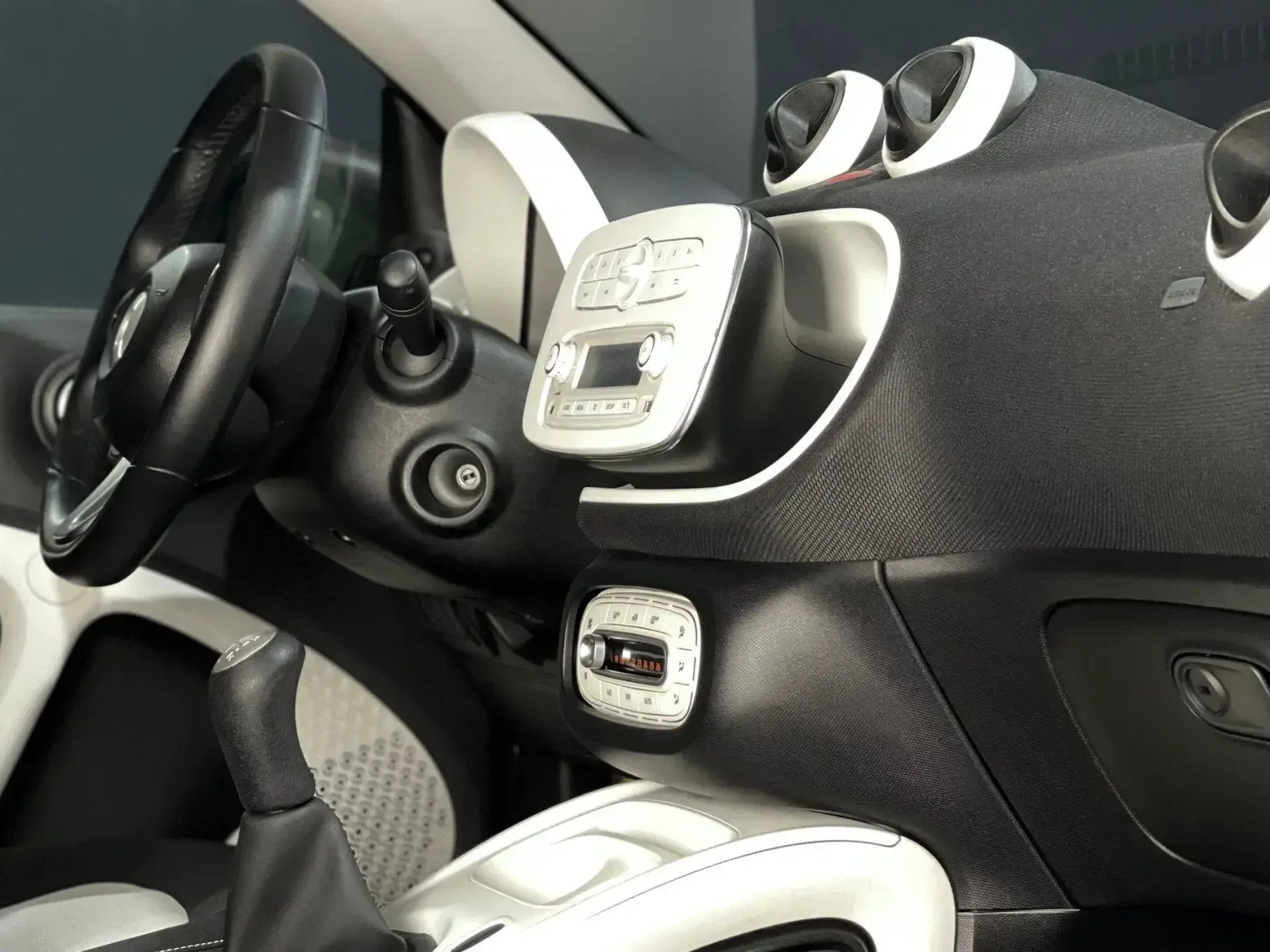 Smart ForTwo Coupé 1.0 Passion 71 8