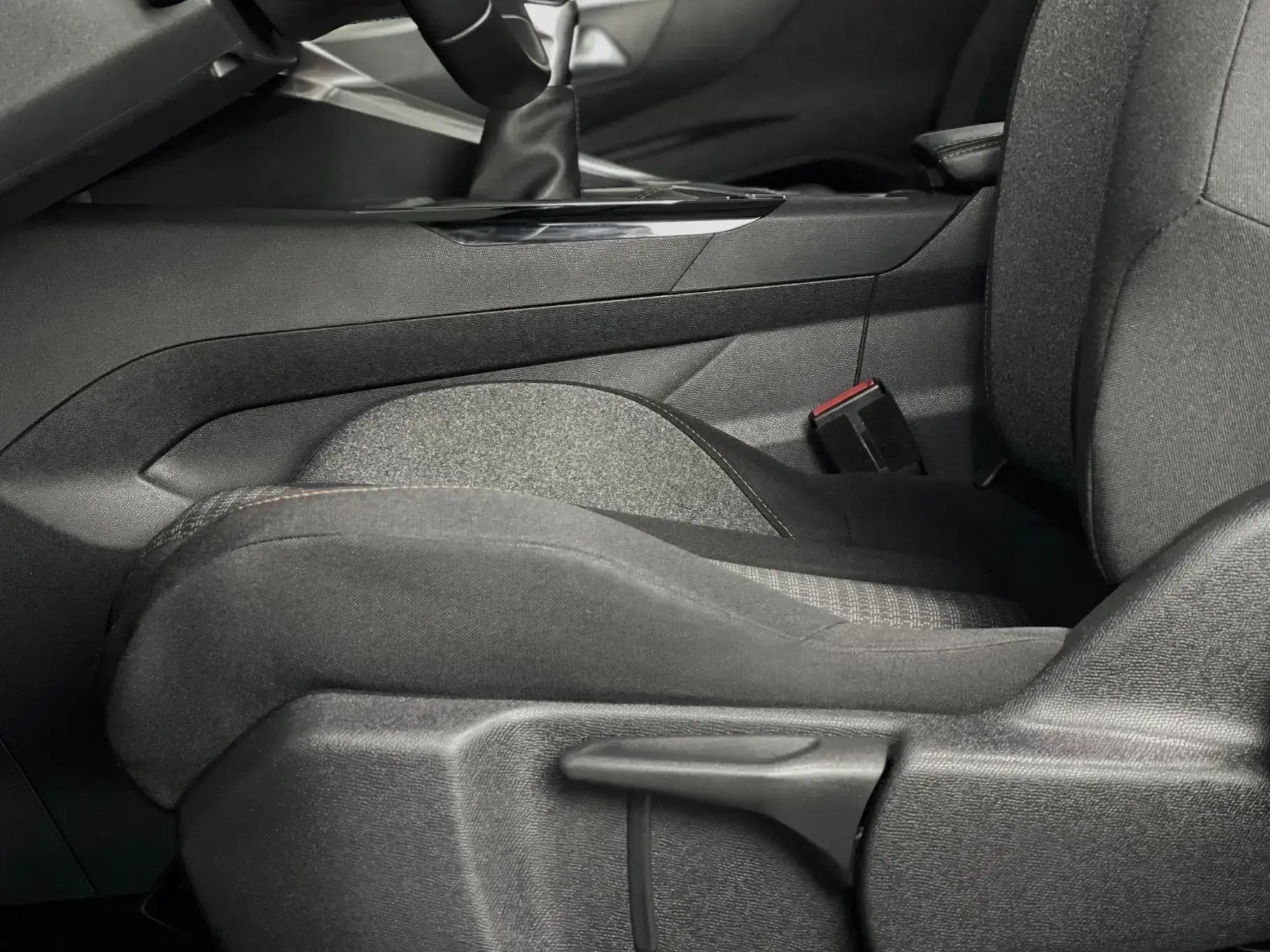 Peugeot 3008 1.5 BlueHDi Active 8