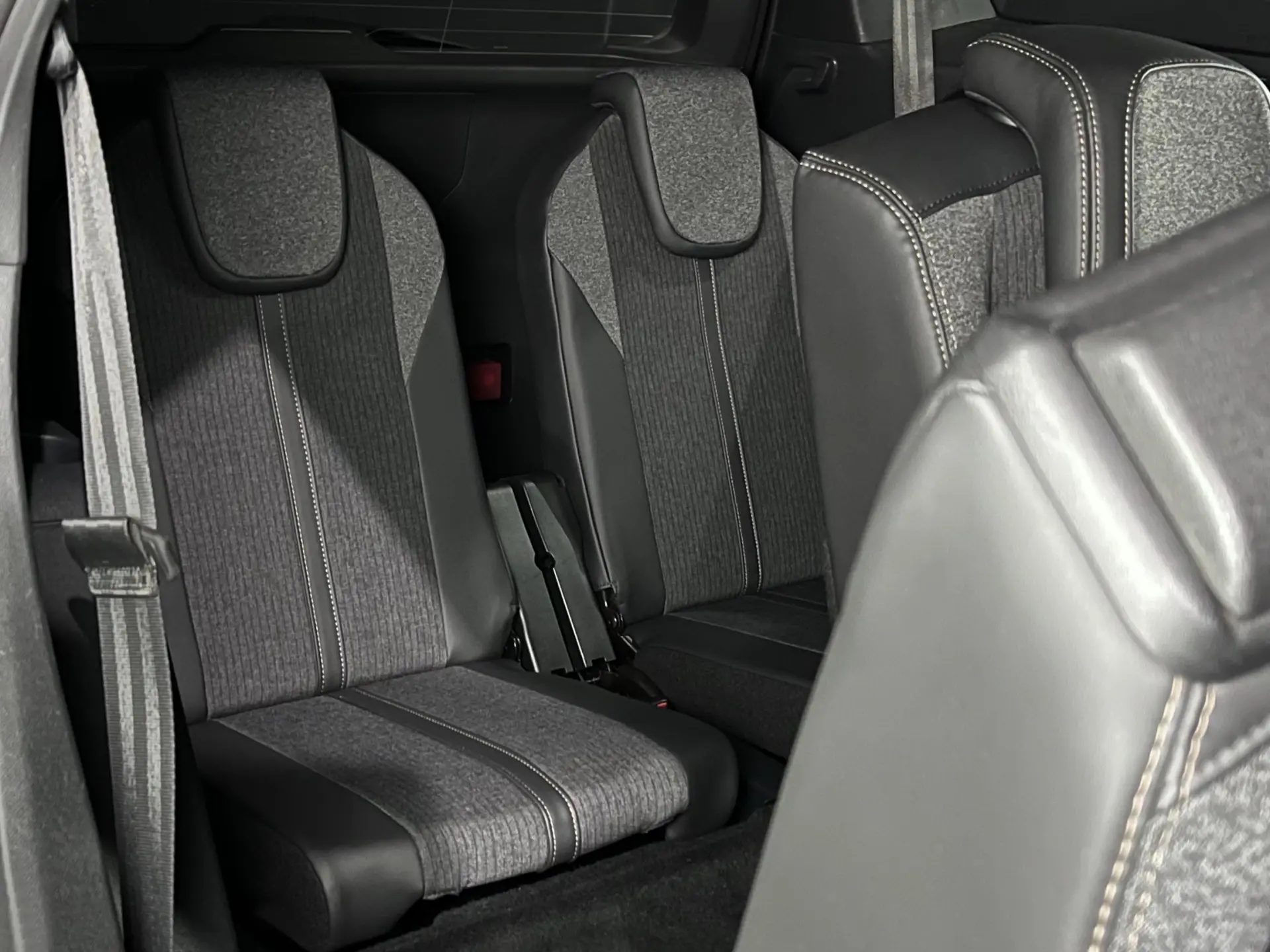Peugeot 5008 1.5 Bluehdi Allure 9