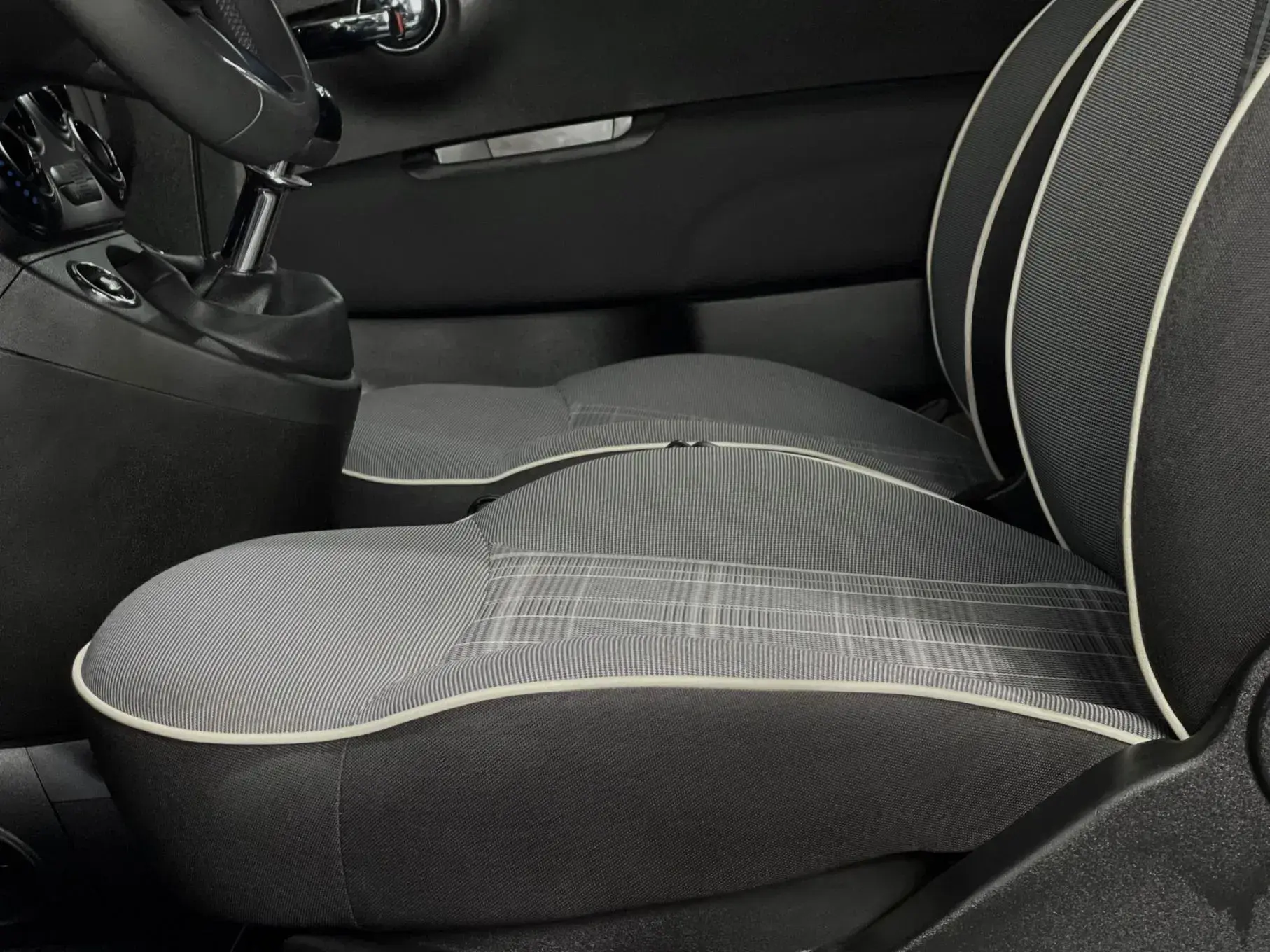 Fiat 500 1.0 Hybrid Lounge 7