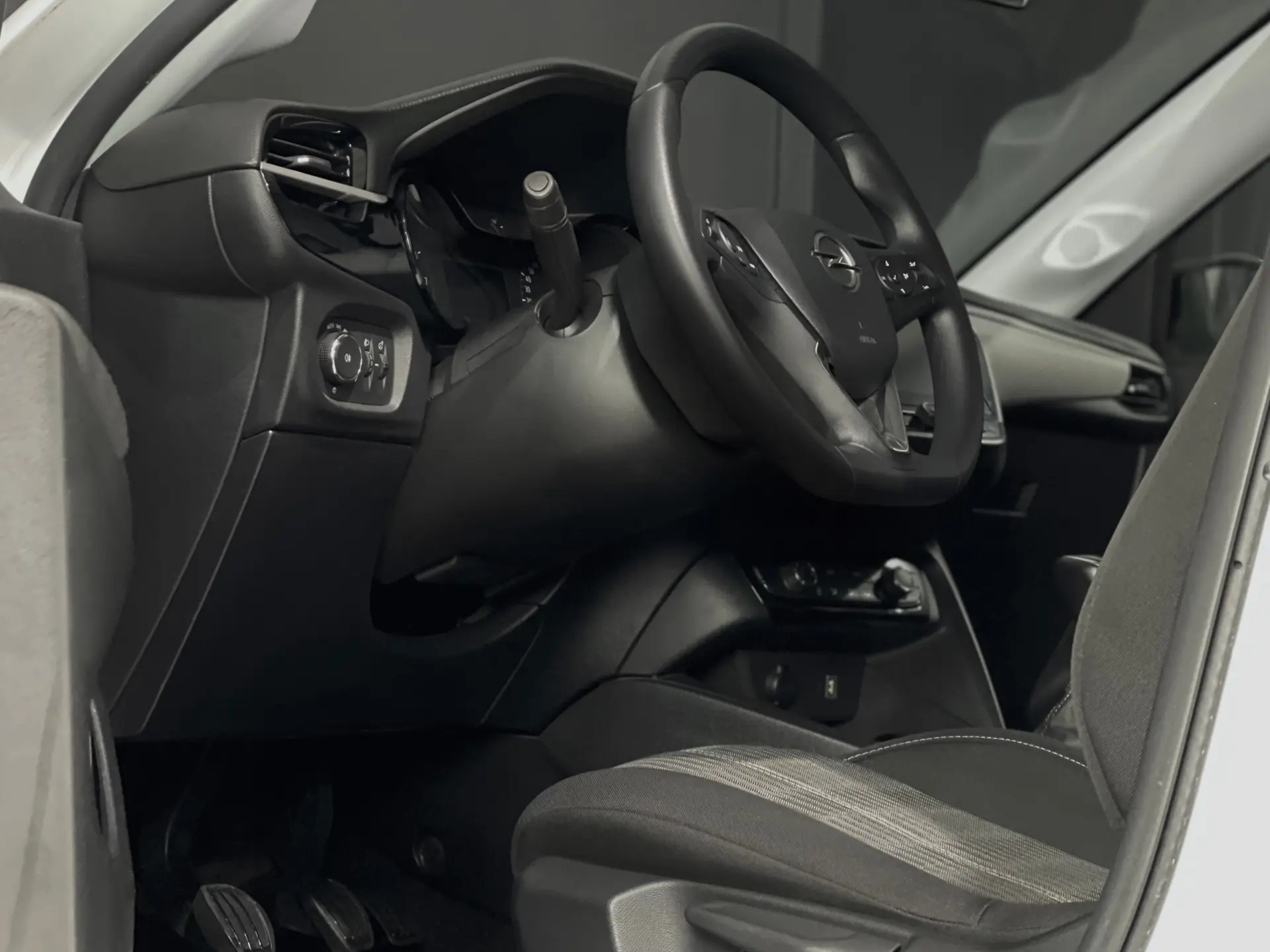 Opel Corsa 1.2 EDITION 2